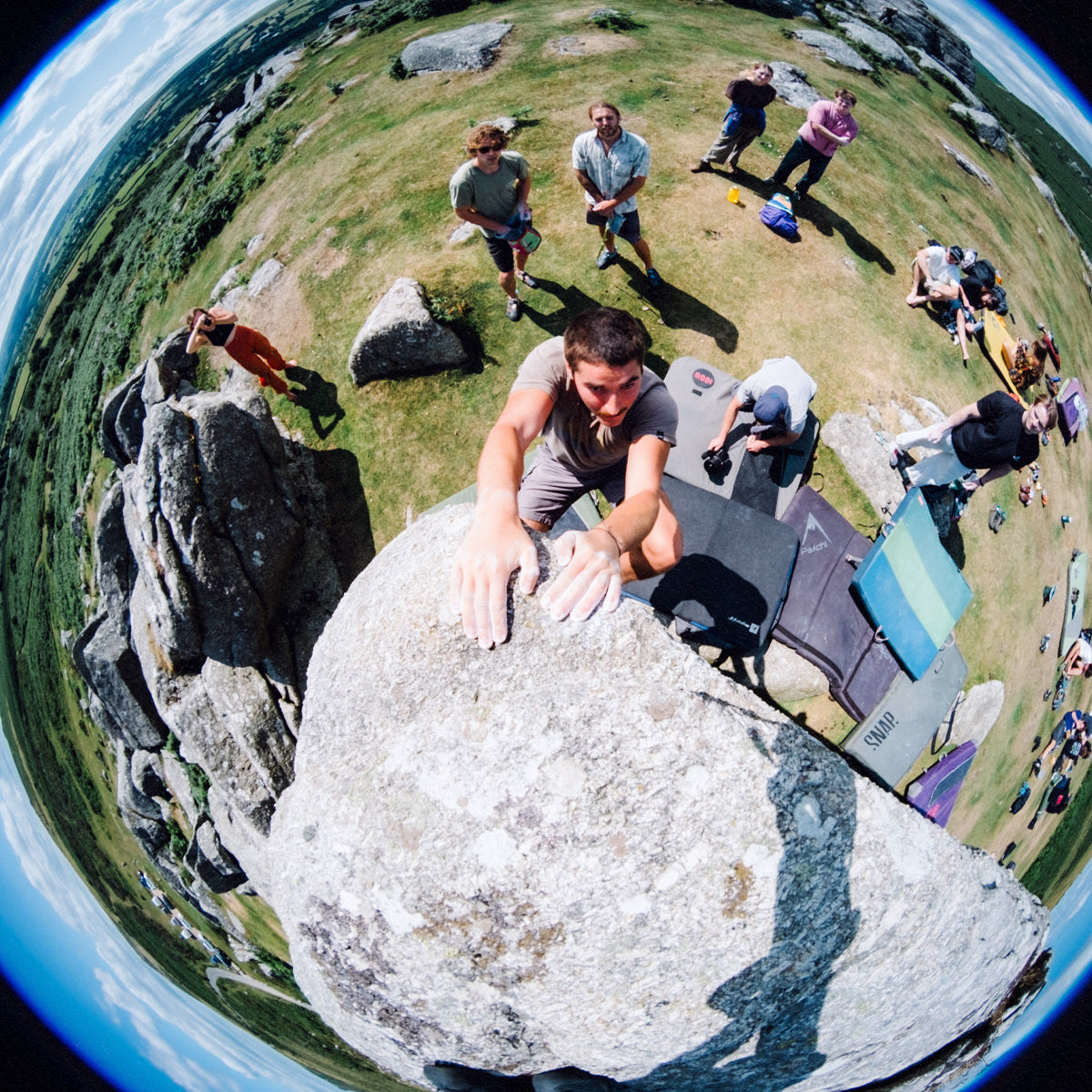 Gramicci Library presents... Dartmoor Boulder Social