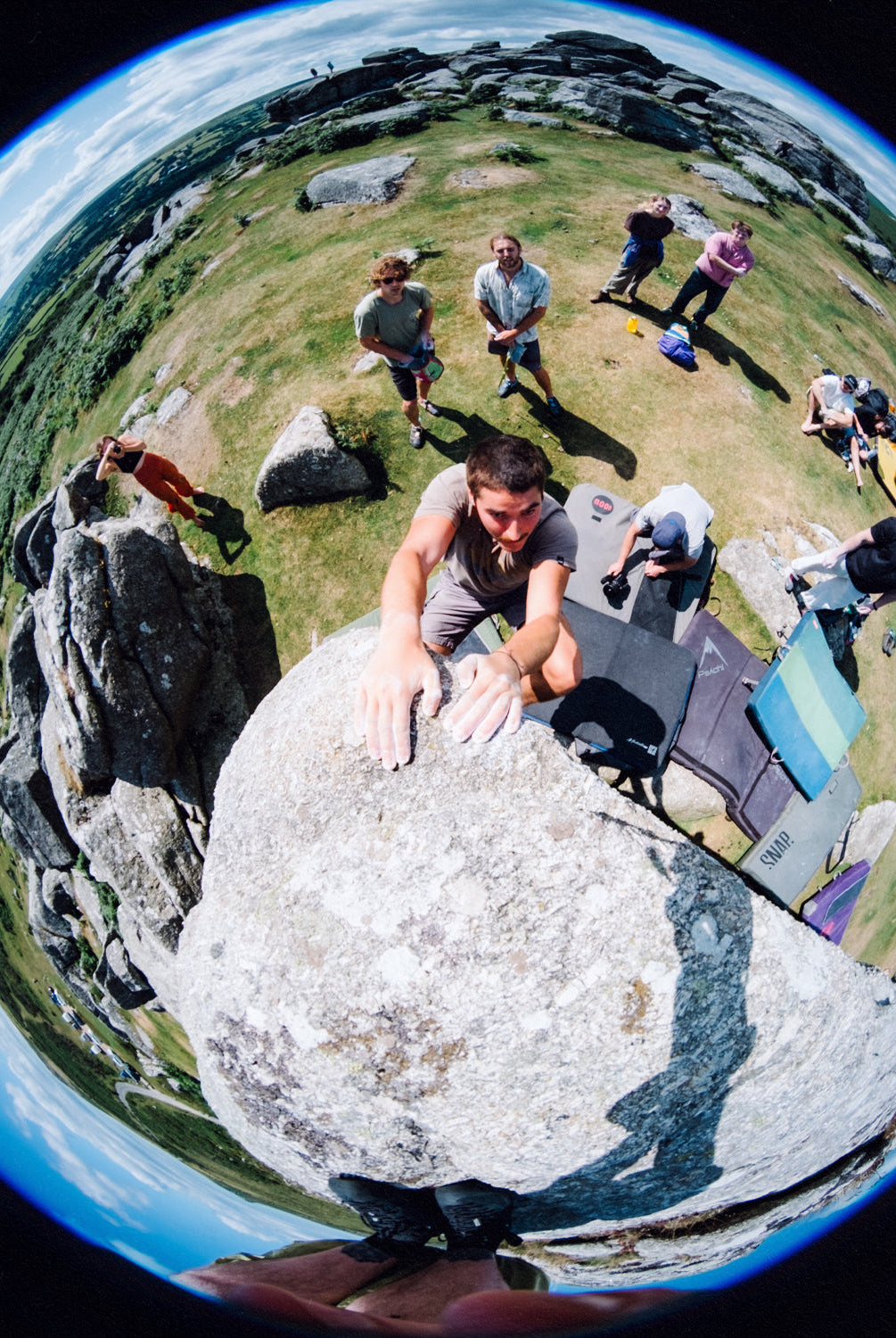 Gramicci Library presents... Dartmoor Boulder Social