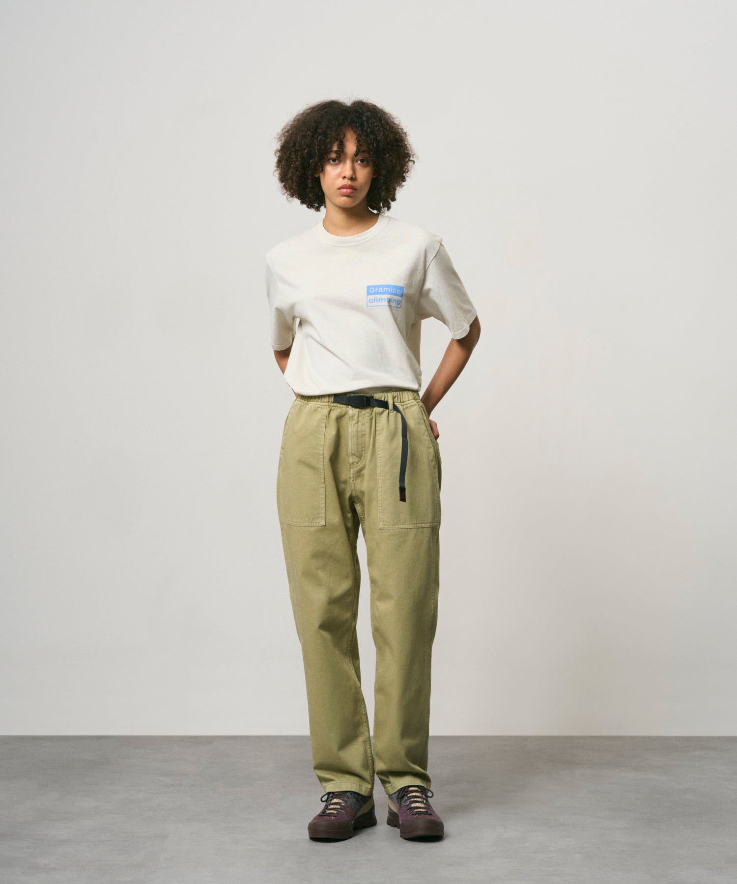 Gramicci Loose Tapered Ridge Pants (Bayleaf Pigment)