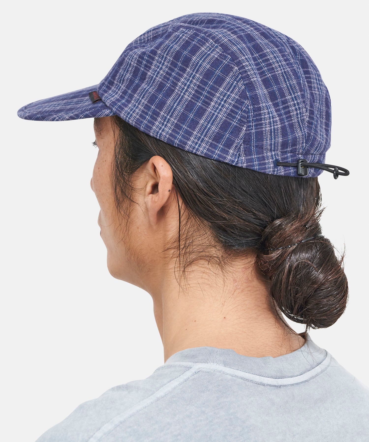 Long bill hot sale cap