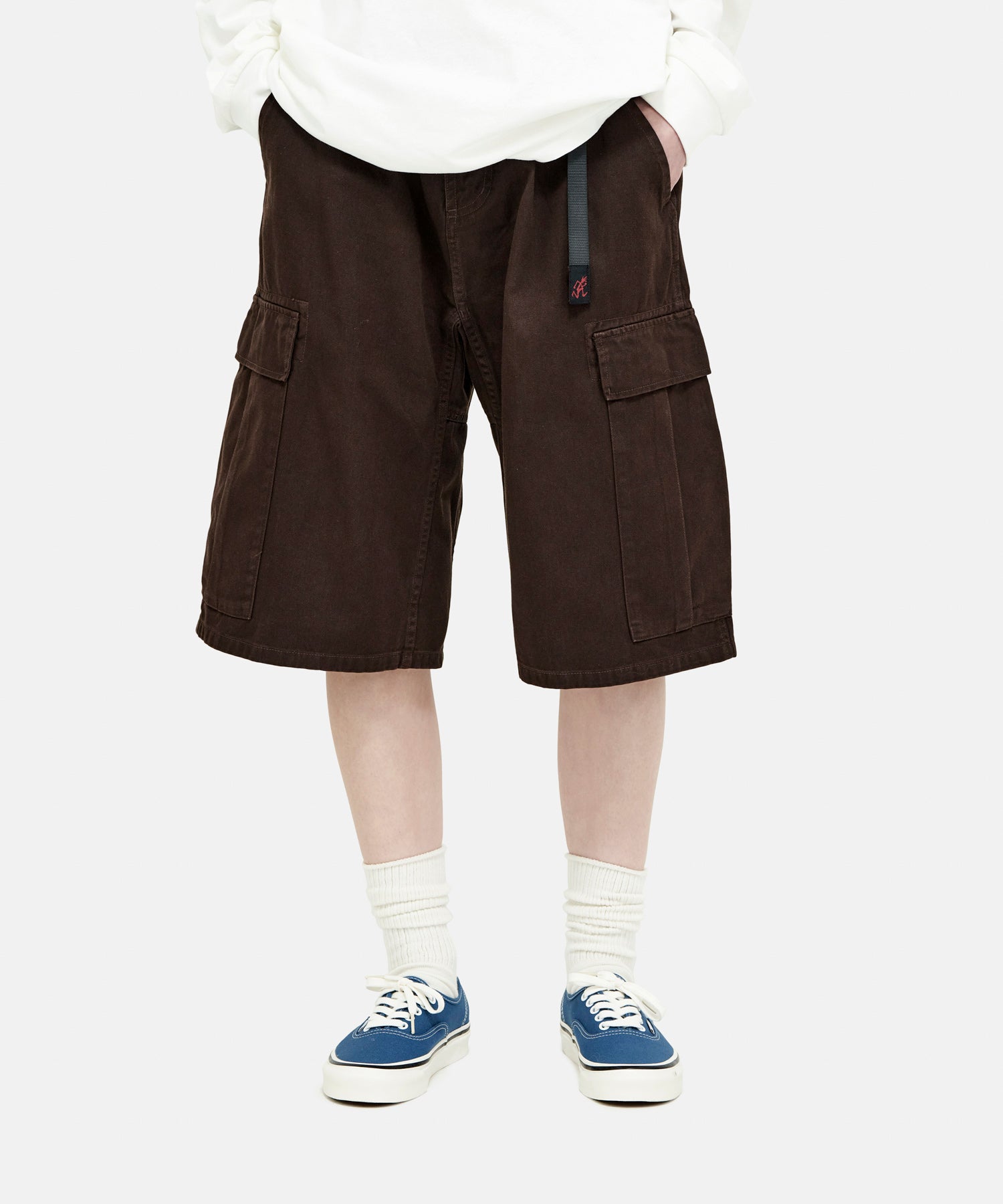 Dark brown best sale cargo shorts