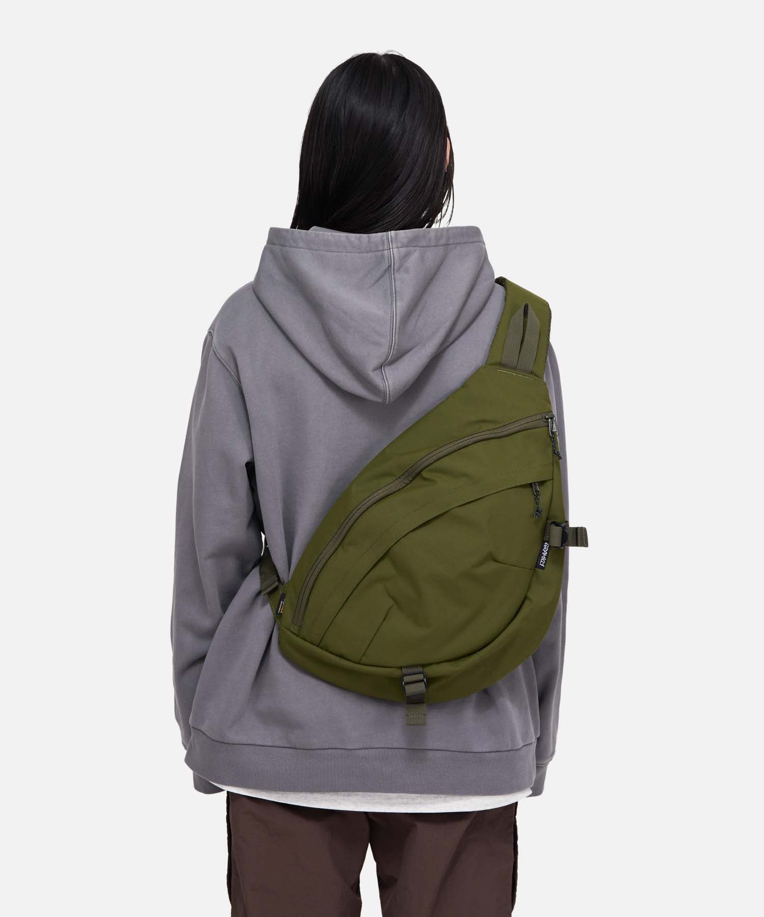 バッグ GRAMICCI CORDURA SLING BAG Gramicci Cordura Sling Bag in Tan Curated at Jake and Jones