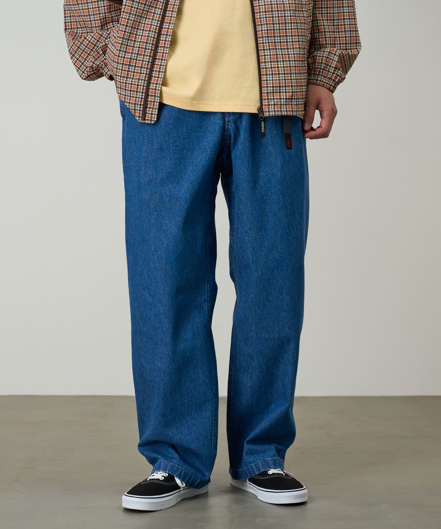 パンツ GIMMICK TROUSERS COTTON DENIM L Gramicci Denim G-Pant Straight Fit Pants (Light Wash)