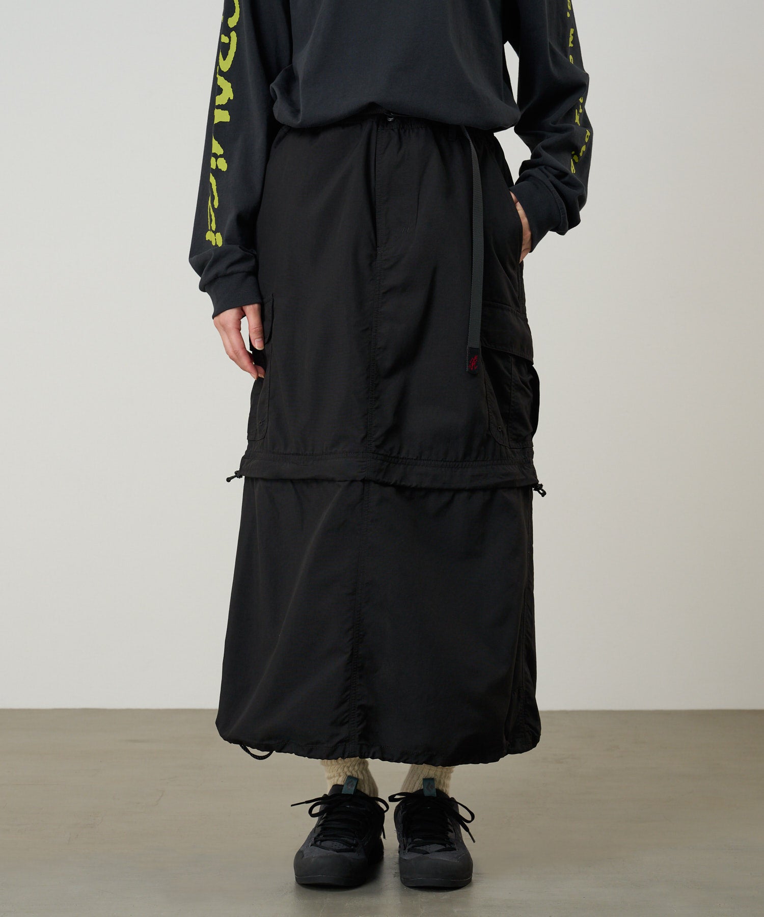 Gramicci Convertible Cargo Skirt (Black)