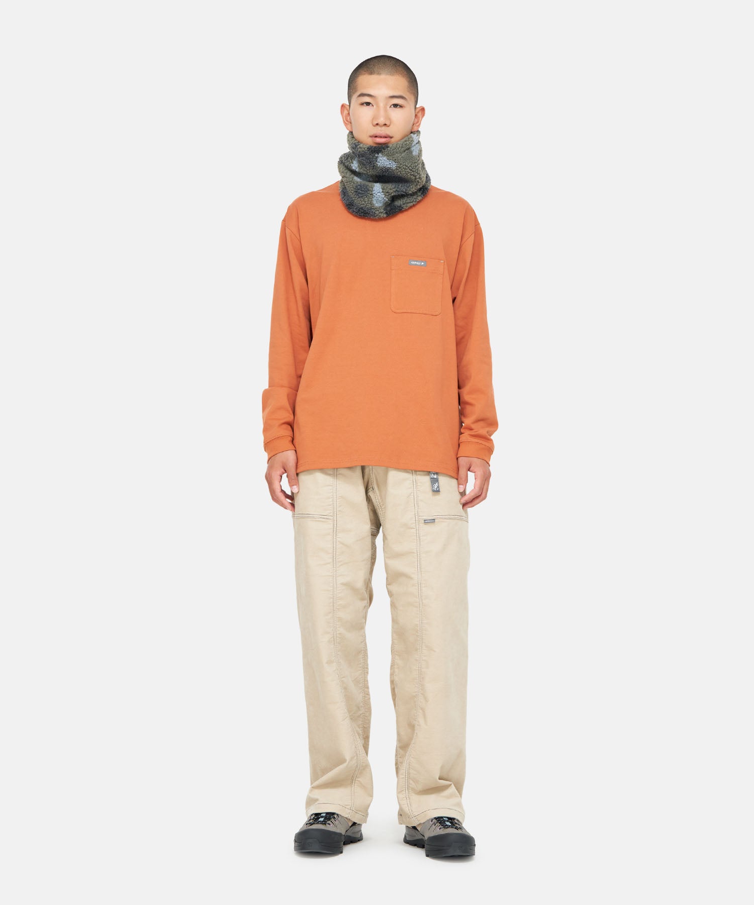 and wander High Loft Fleece Neck Warmer Khaki | END. (US)
